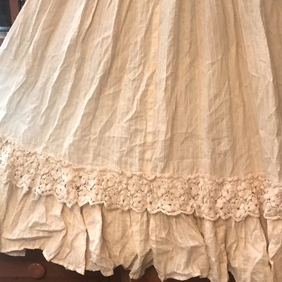 1970s VINTAGE Ivory Crochet Embellished Maxi Dress with Full Skirted Design XSM - Picture 9 of 11